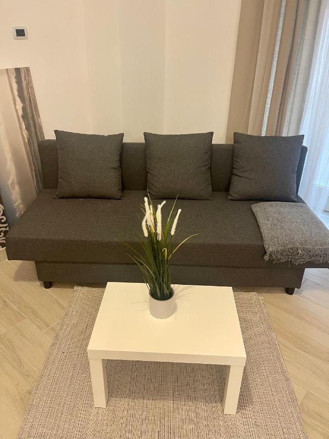 Apartment House Toledo Neapel